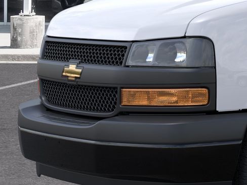 New 2025 Chevrolet Express 2500 Extended w/ Driver Convenience Package RWD image 15