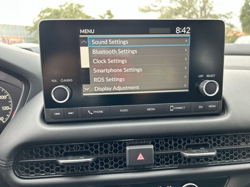 Certified 2024 Honda HR-V LX image 46