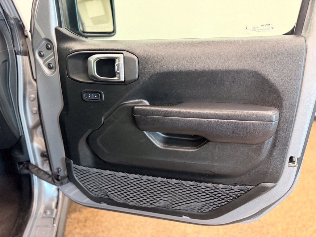 Used 2021 Jeep Wrangler Unlimited Sport AWD/4WD image 19