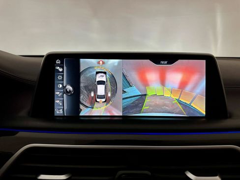 Used 2017 BMW 740i RWD image 29