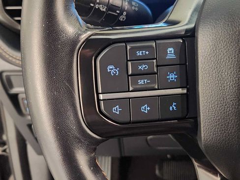 Used 2023 Ford Expedition Platinum RWD image 28
