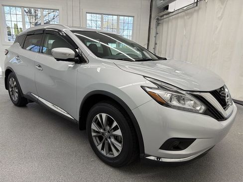 Used 2015 Nissan Murano SL w/ SL Technology Package image 3