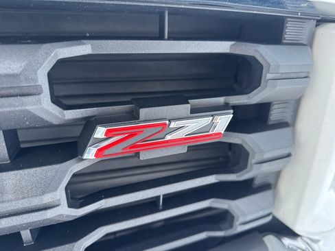 Used 2022 Chevrolet Silverado 3500 LT image 47