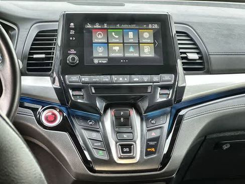 Used 2023 Honda Odyssey Touring image 18