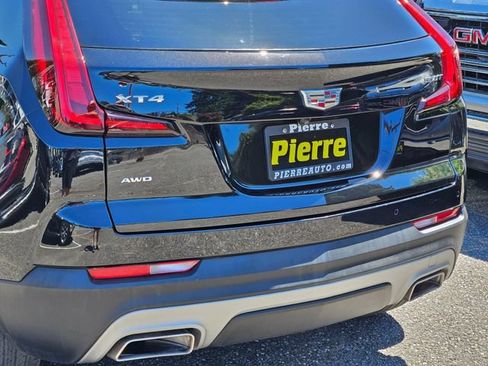 Used 2023 Cadillac XT4 Premium Luxury w/ Sun And Sound Package AWD/4WD image 11