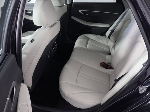 Certified 2024 Hyundai Sonata Limited image 21