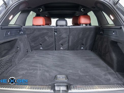 Used 2021 Mercedes-Benz GLC 300 4MATIC image 36