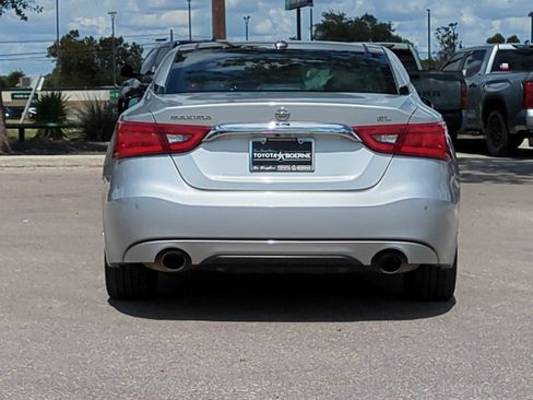 Used 2018 Nissan Maxima 3.5 SL FWD image 4