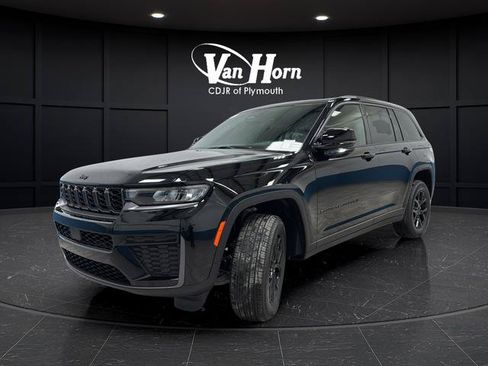 New 2026 Jeep Grand Cherokee Altitude AWD/4WD image 7