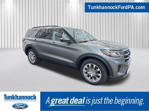 Used 2026 Ford Explorer Active w/ Active Comfort Package AWD/4WD image 1