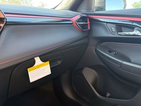 New 2026 Chevrolet TrailBlazer RS w/ Driver Confidence Package image 32