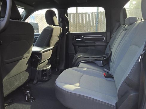 Used 2024 RAM 2500 Big Horn w/ Bed Utility Group image 10