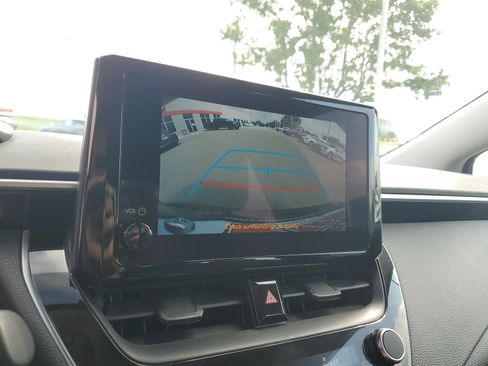 Certified 2024 Toyota Corolla LE FWD image 25