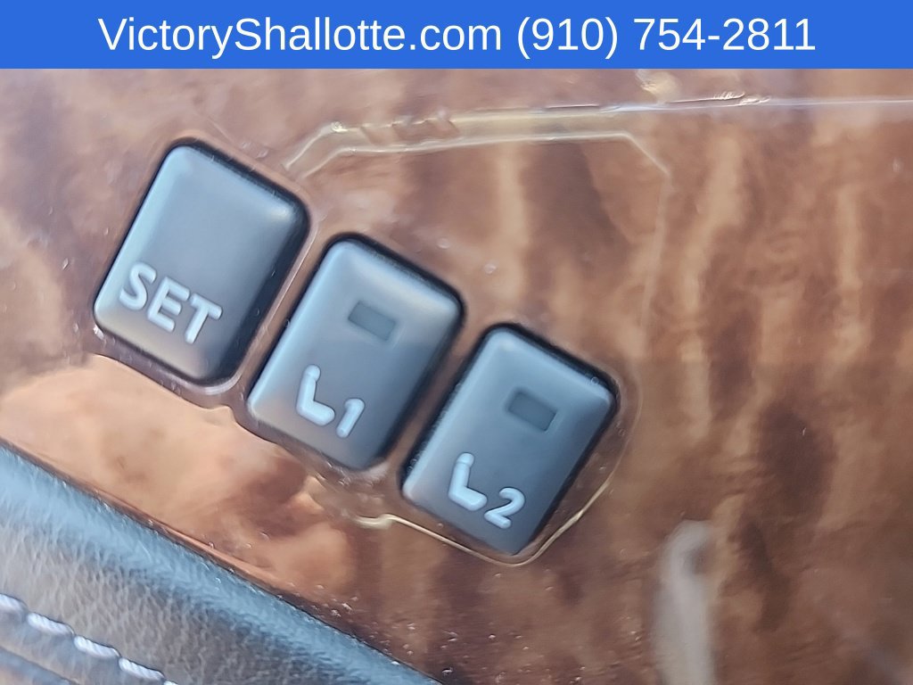 Used 2019 Nissan Armada Platinum AWD/4WD image 24