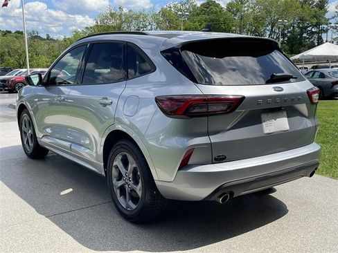 Used 2024 Ford Escape ST-Line image 7