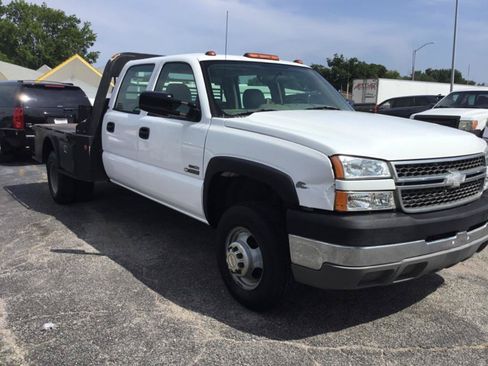 Used 2005 Chevrolet Silverado 3500 2WD Crew Cab image 8