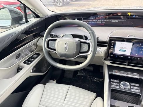 New 2026 Lincoln Nautilus Reserve AWD/4WD image 13