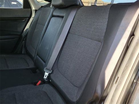 Used 2021 Kia Seltos S image 14