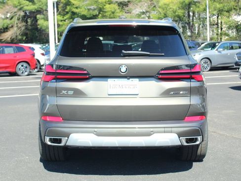 Used 2026 BMW X5 xDrive40i AWD/4WD image 6