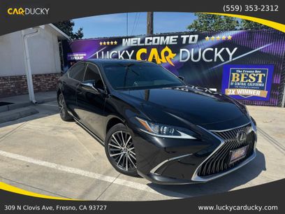 Used 2022 Lexus ES 300h w/ Premium Package