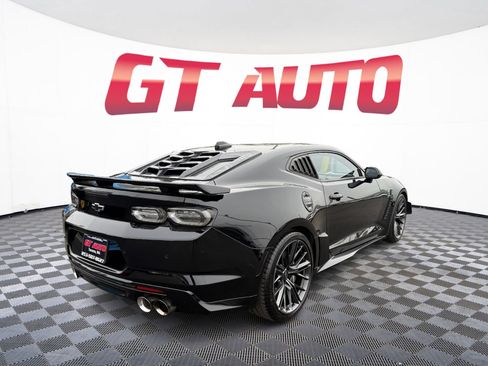 Used 2020 Chevrolet Camaro ZL1 RWD image 8