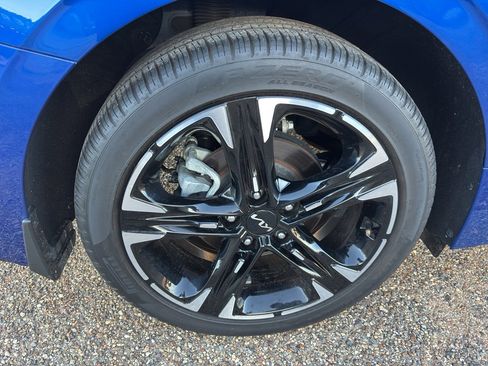 Used 2022 Kia K5 GT-Line image 10