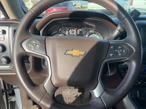 Used 2018 Chevrolet Silverado 1500 LT w/ All Star Edition image 23