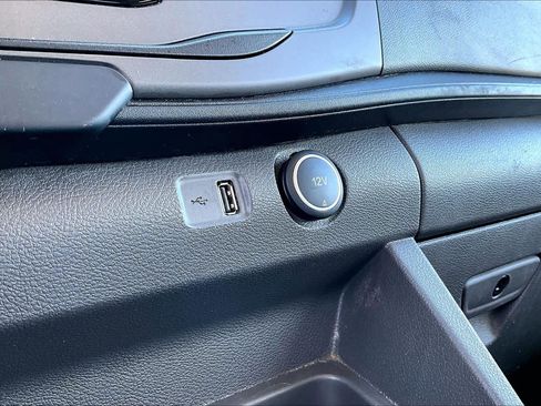 Used 2022 Ford Transit 350 XLT image 30