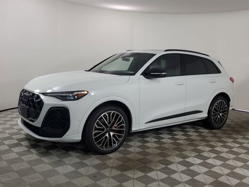 New 2025 Audi SQ5 Premium Plus image 5