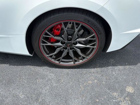 Certified 2024 Chevrolet Corvette Stingray Preferred Conv w/ Z51 Performance Package RWD image 32
