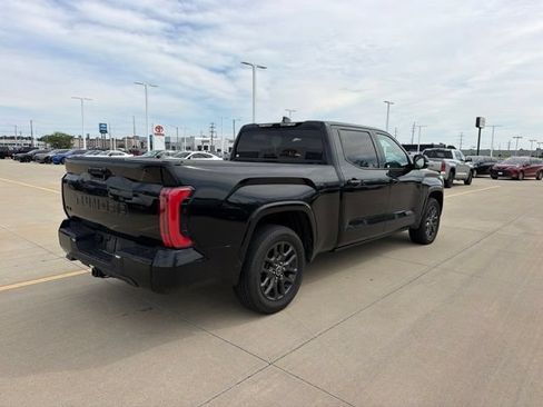 Used 2023 Toyota Tundra Platinum w/ Advanced Package AWD/4WD image 6