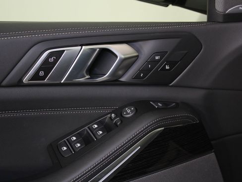 New 2026 BMW X5 xDrive40i w/ M Sport Package image 22