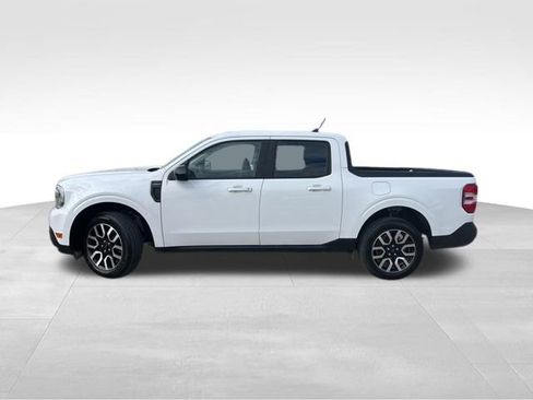 Used 2024 Ford Maverick Lariat image 3