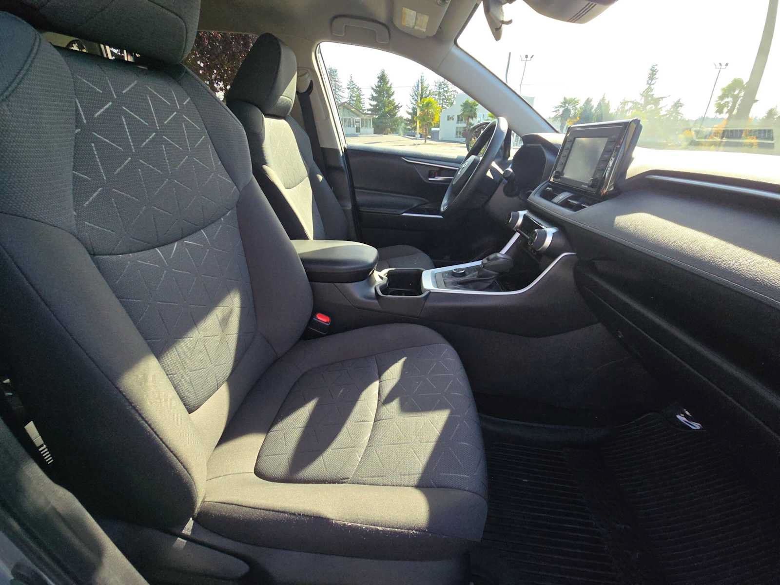Certified 2022 Toyota RAV4 XLE AWD/4WD image 11
