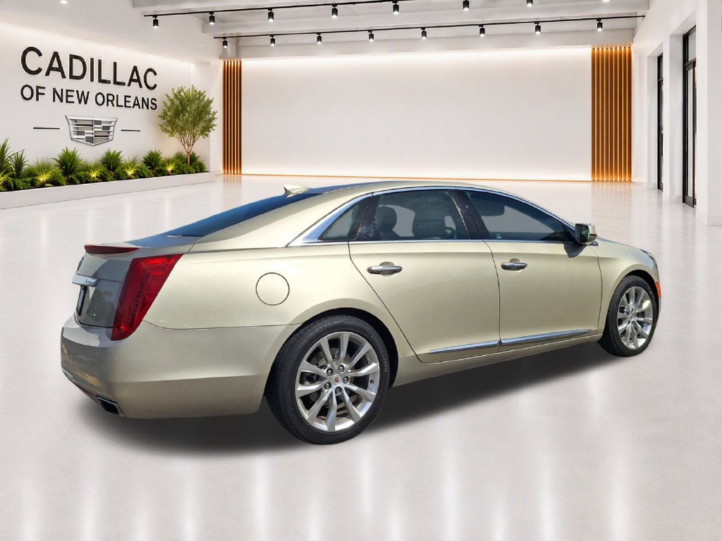 Used 2015 Cadillac XTS Luxury FWD image 3