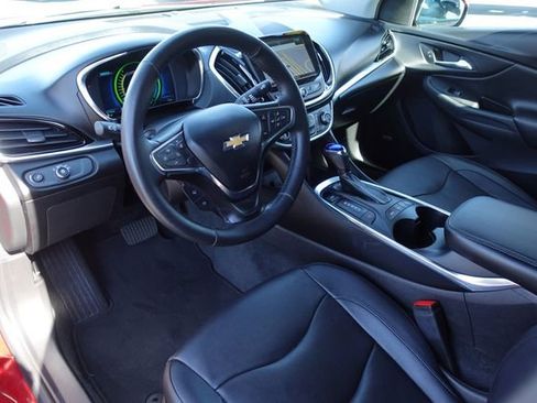 Used 2017 Chevrolet Volt Premier w/ Driver Confidence Package image 11