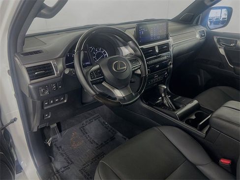 Used 2023 Lexus GX 460 Premium image 10