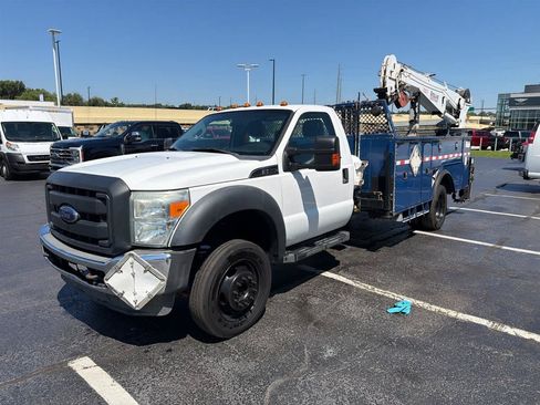 Used 2015 Ford F550 4x4 Regular Cab Super Duty image 5
