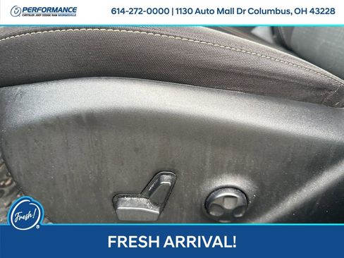 Used 2017 Jeep Cherokee Latitude w/ Safety/Convenience Group image 14