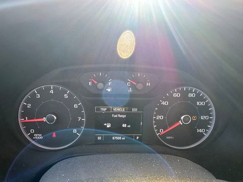 Used 2019 GMC Acadia SLE w/ Driver Alert Package I image 9