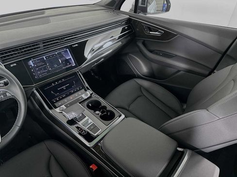 Certified 2025 Audi Q7 2.0T Premium Plus w/ Premium Plus Package AWD/4WD image 22