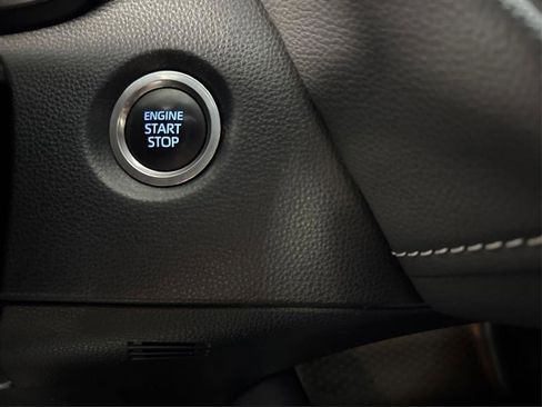 Used 2019 Toyota Corolla SE w/ SE Option Package FWD image 23