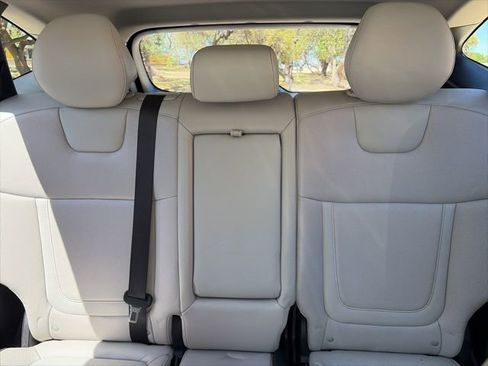 Used 2023 Hyundai Tucson Limited w/ Cargo Package image 14