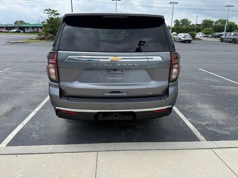 Used 2021 Chevrolet Suburban LT AWD/4WD image 6