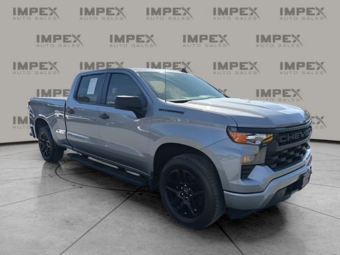 Used 2023 Chevrolet Silverado 1500 Custom w/ LPO, Dark Essentials Package AWD/4WD image 7