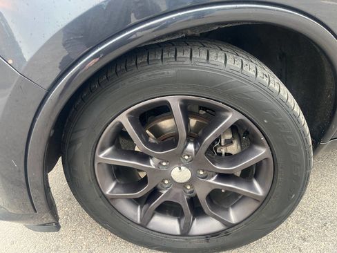 Used 2016 Dodge Durango R/T image 29