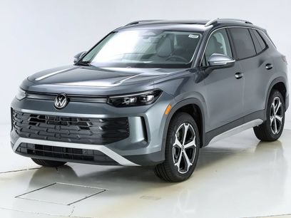 New 2026 Volkswagen Tiguan SE