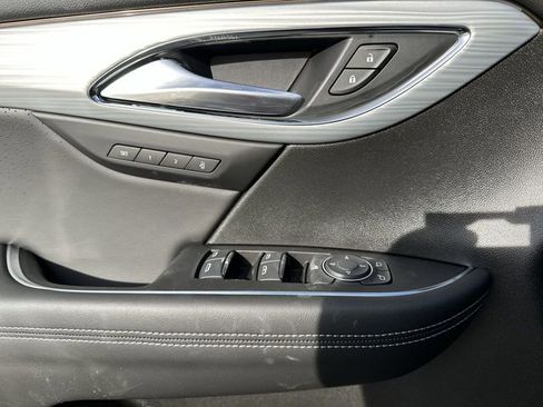 New 2026 Buick Envision Avenir image 24