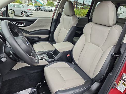 Used 2022 Subaru Forester Limited w/ Popular Package #3 image 16