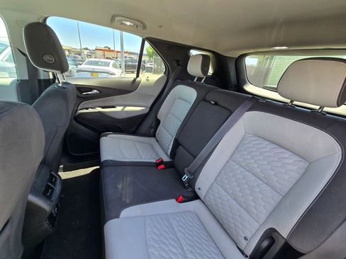 Used 2020 Chevrolet Equinox LT w/ Driver Convenience Package FWD image 10